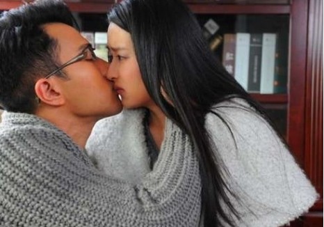 杨幂刘恺威刘诗诗吴奇隆 明星假戏真做激吻镜头